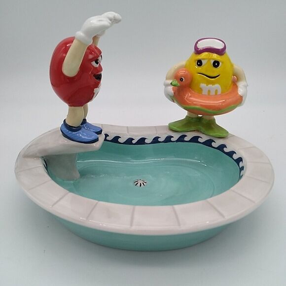 M & M's Ceramic Swimming Pool w/ Diving Board Shaped Candy Dish By Mars - Picture 6 of 9